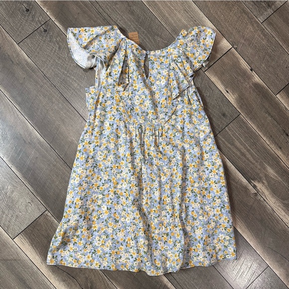 Hem & Thread Floral Linen Blend Dress - Picture 6 of 8